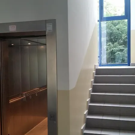 Lut10her Sky-fly Guest house